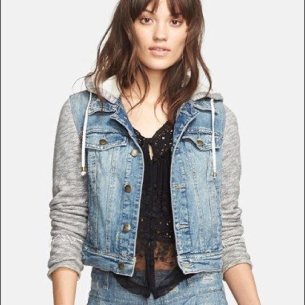 Free People Distressed Denim Jacket Size Medium